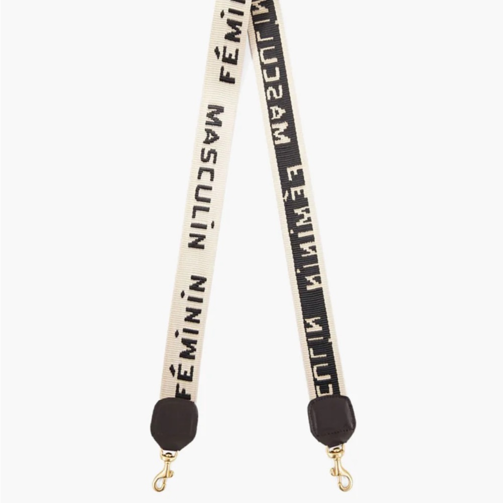 Clare v. Crossbody strap